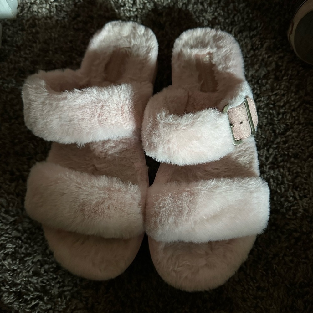 Uggs Faux Fur Slippers